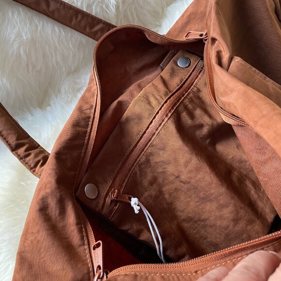 NWT Baggu Cloud Bag - Brown - Picture 4 of 7